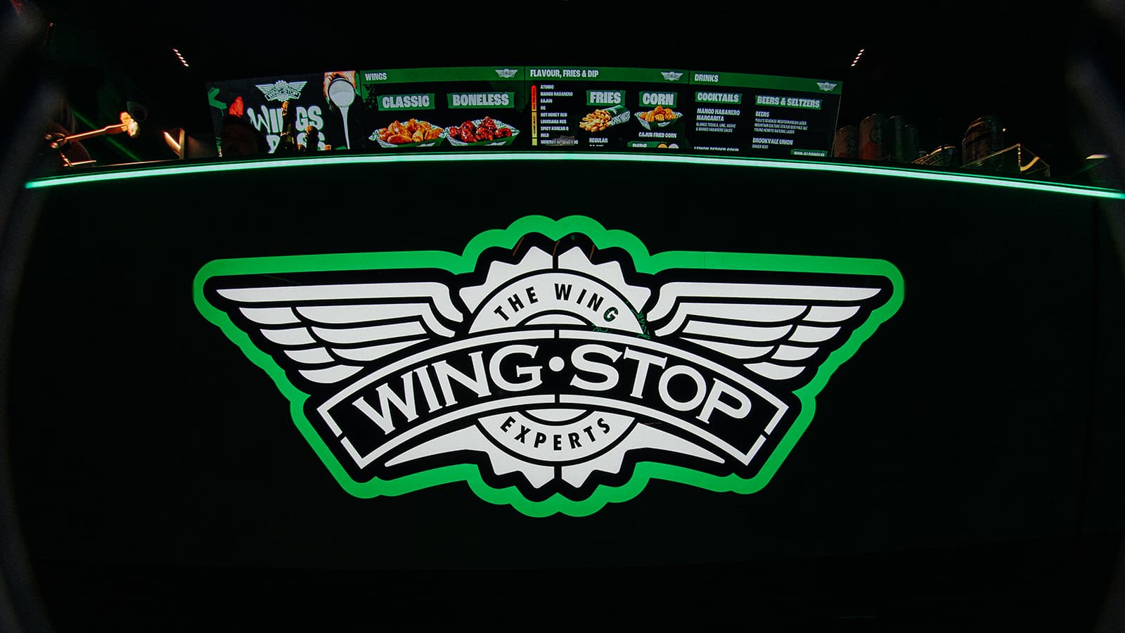 Johnson Winter Slattery advises JPK Capital on launch of Wingstop in Australia